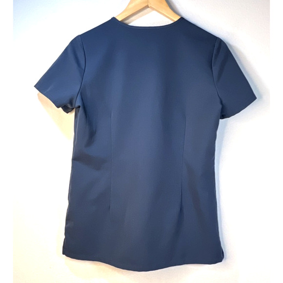 FIGS 2 Tops Womens XS Blue green Casma 3 Pockets Short Sleeve Technical Comfort - Picture 10 of 10